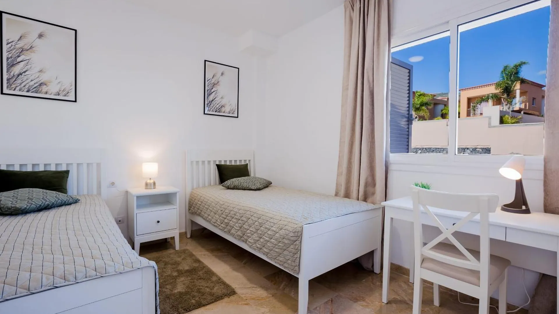 Modern Cozy And Peaceful Holiday Oasis Apartment Puerto de Santiago