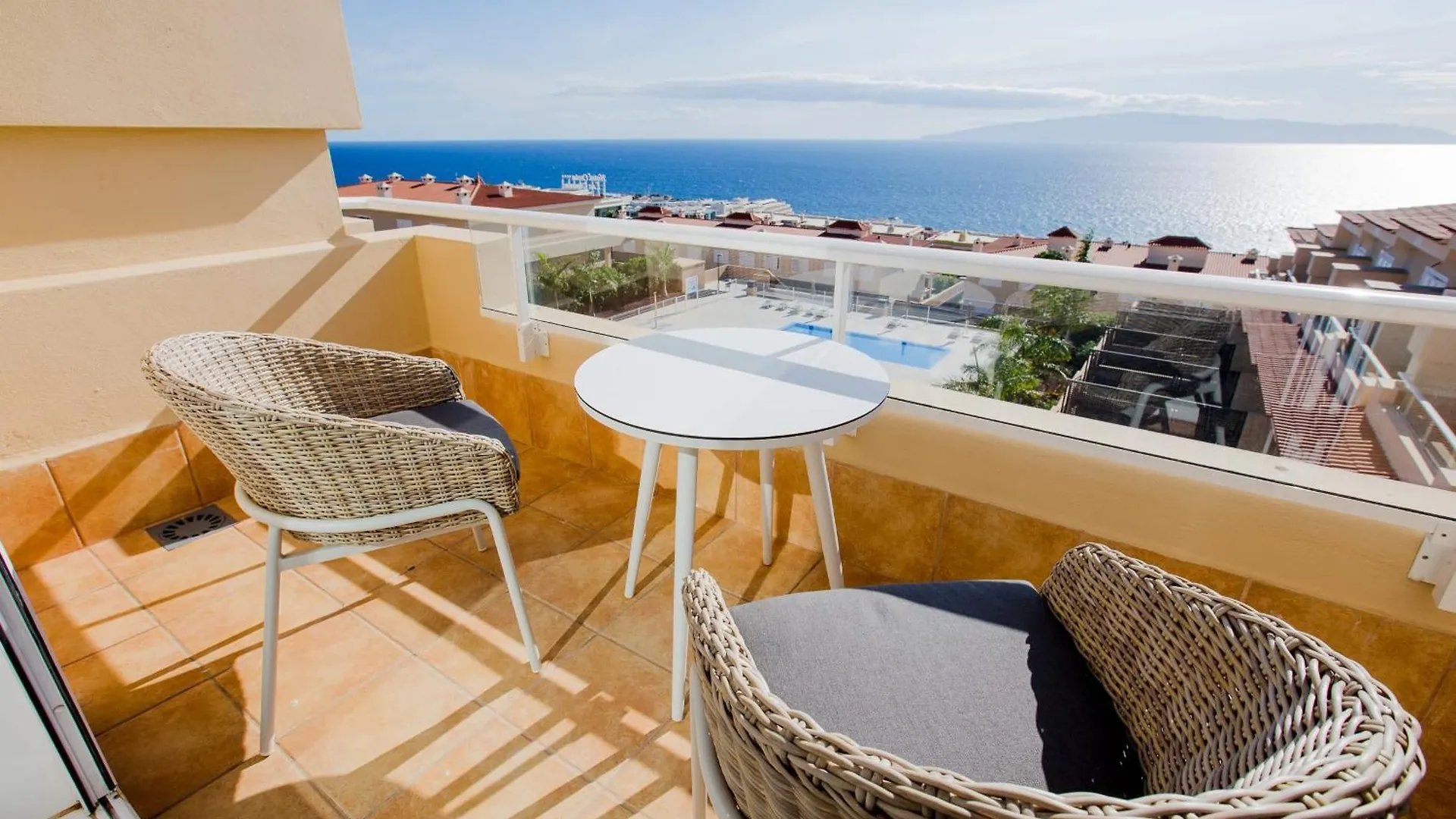 Modern Cozy And Peaceful Holiday Oasis Puerto de Santiago  Puerto de Santiago (Tenerife)
