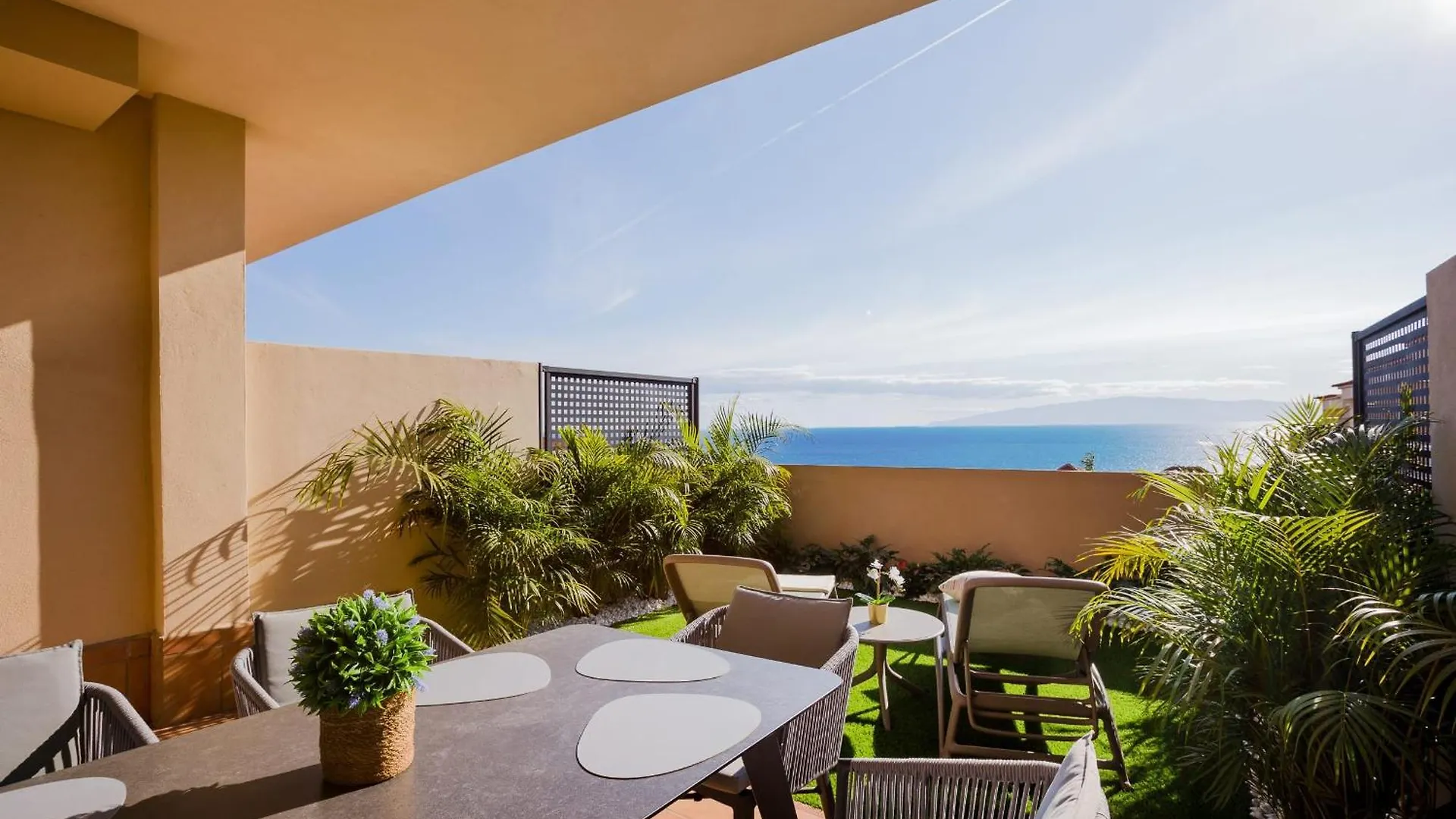 Lejlighed Modern Cozy And Peaceful Holiday Oasis Puerto de Santiago